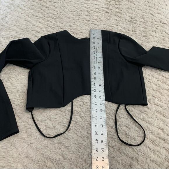 New with tags Zara Long Sleeve Scallop Open Back Crop Top Women’s Medium - Picture 4 of 8